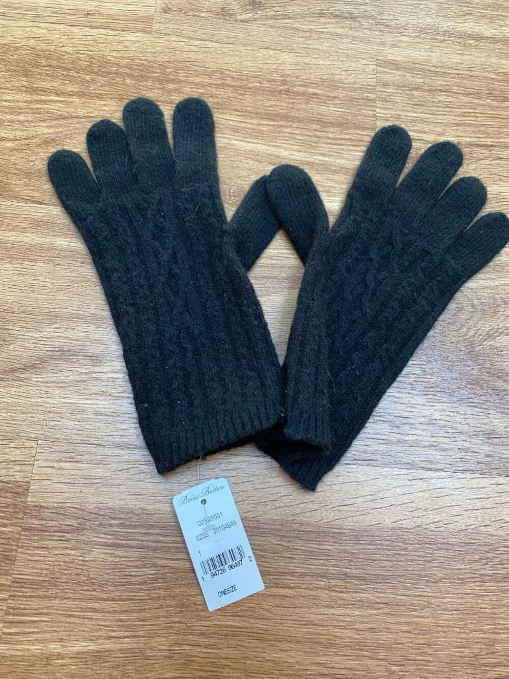 Brooks Brothers Wool Blend Knit Gloves